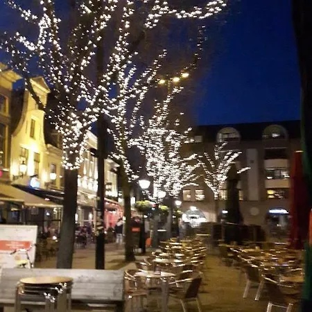 Canal View * Alkmaar