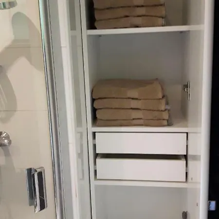 בית נופש Canal View אלקמאר