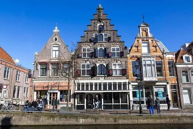 Canal View Vakantiehuis Alkmaar