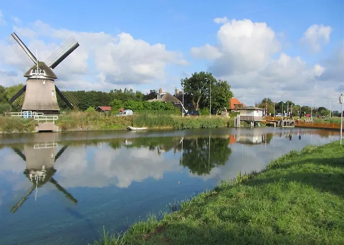 Canal View Vakantiehuis Alkmaar