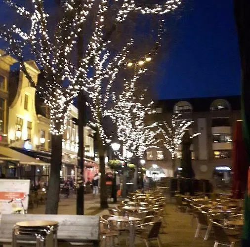 Canal View * Alkmaar