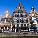 Canal View Vakantiehuis Alkmaar