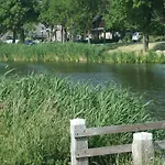 Vakantiehuis Canal View *