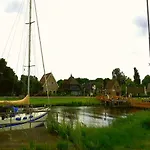 Canal View * Alkmaar