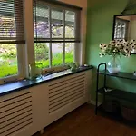 Canal View Vakantiehuis *