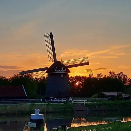 Canal View Vakantiehuis